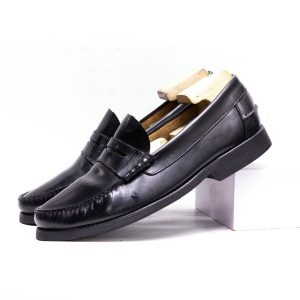 Giày Mã 8AD12 - Hiệu DUSTIN